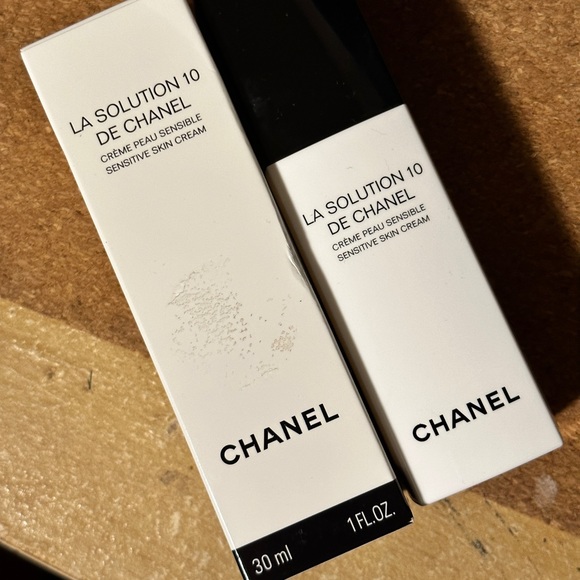NWT Chanel LA SOLUTION 10 DE CHANEL